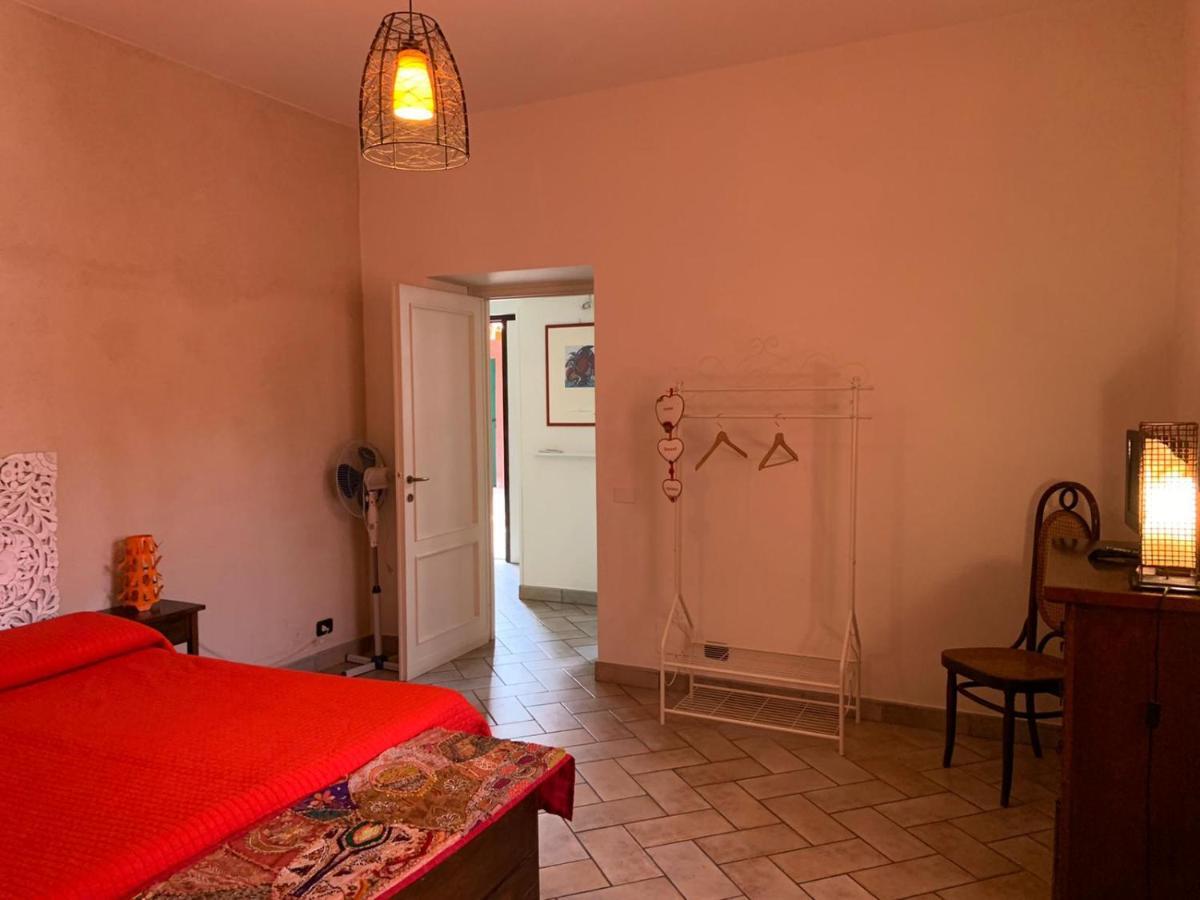 Appia Park Apartament 10 Min Dal Colosseo Rome Exterior photo