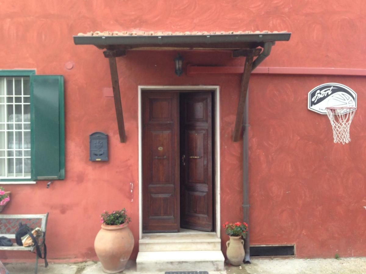 Appia Park Apartament 10 Min Dal Colosseo Rome Exterior photo